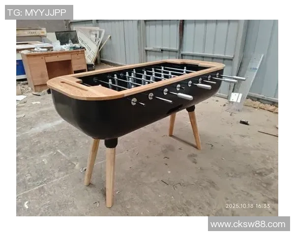 挑战你的足球知识猜猜这位足球明星是谁的全新APP上线了